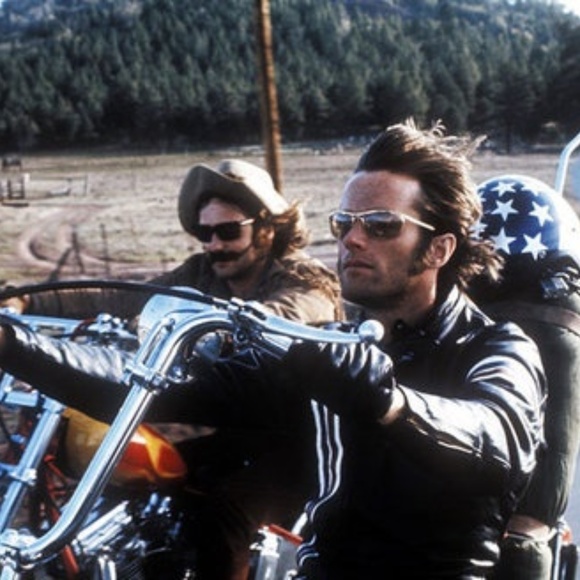 Vintage Ray-Ban USA Sunglasses - Picture 2 of 8